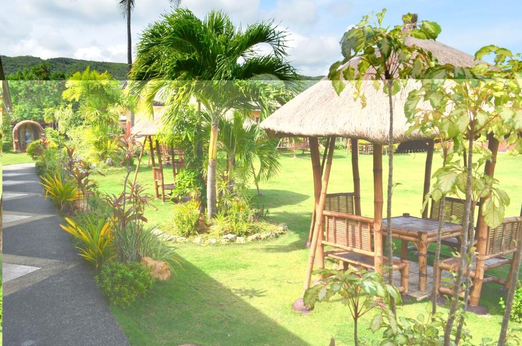 Parrot Paradise Resort Boljoon Buitenkant foto