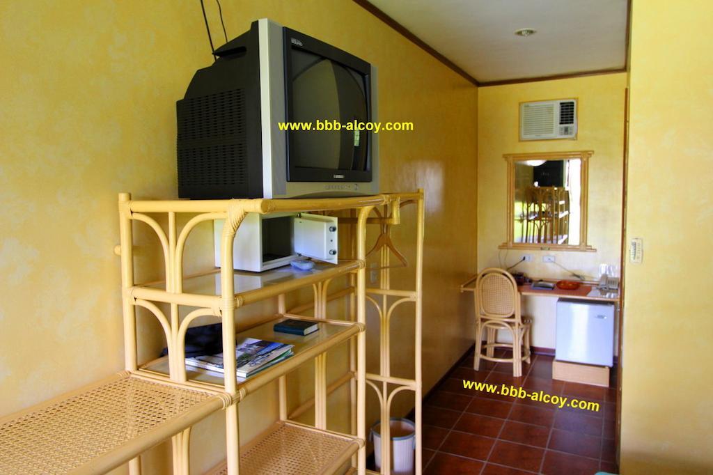 Parrot Paradise Resort Boljoon Kamer foto