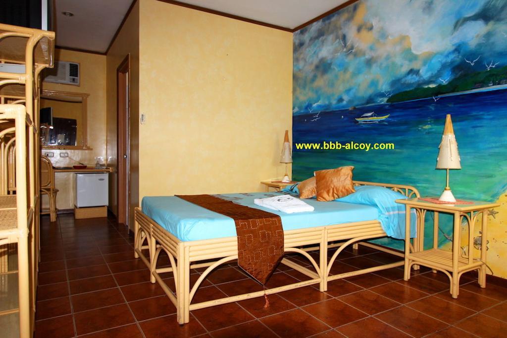 Parrot Paradise Resort Boljoon Kamer foto