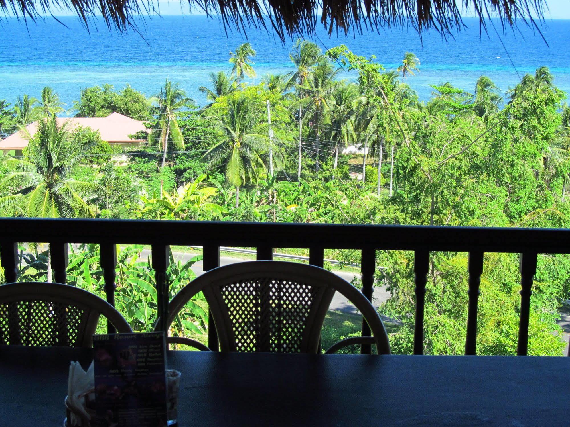Parrot Paradise Resort Boljoon Buitenkant foto